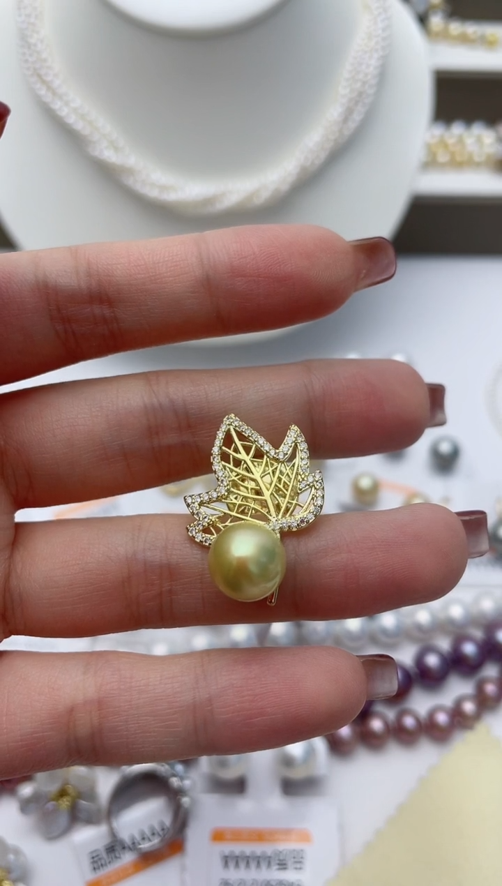 【闪购商品】海水珍珠胸饰未镶嵌W67