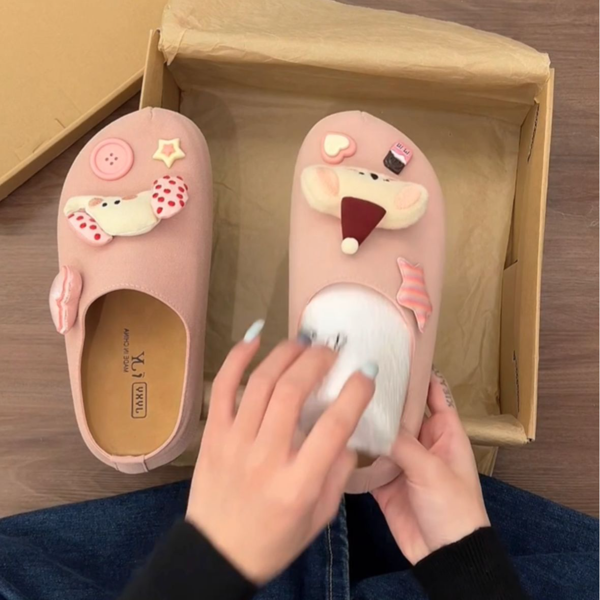 【SSBL】卡通厚底勃肯半拖女外穿2025年春新款休闲一脚蹬包头拖鞋
