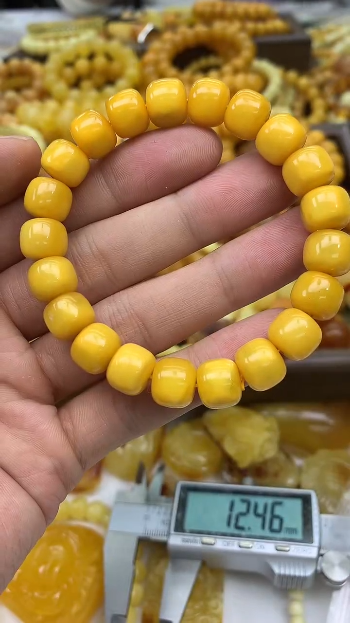 裸石琥珀未镶嵌手串卡10