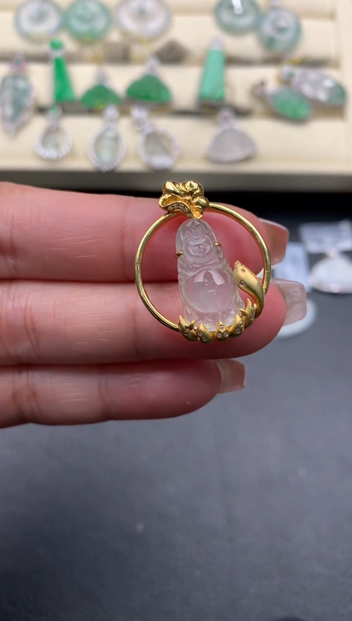 【闪购商品】翡翠颈饰18K金镶嵌D652......