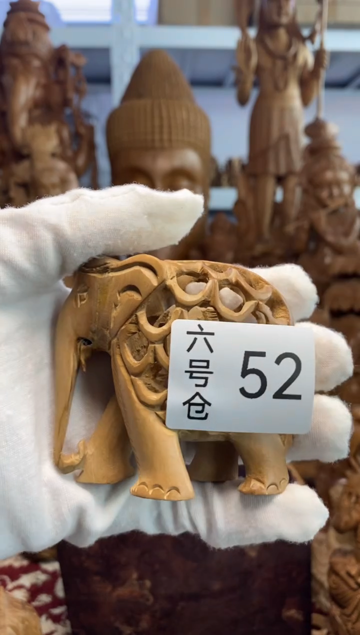 【闪购商品】檀香木6号仓52~工艺品34克