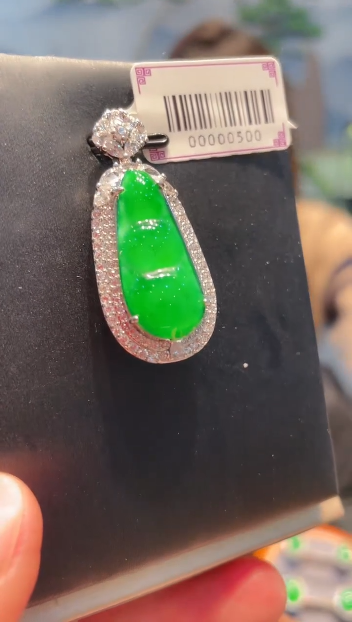 【闪购商品】翡翠吊坠(不含链)未镶嵌A17天然A货翡翠