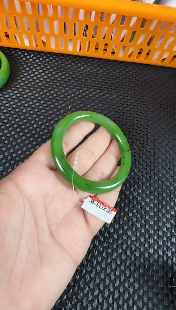 【闪购商品】和田玉（碧玉）手镯未镶嵌约58MM