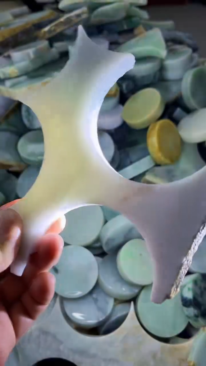 【闪购商品】翡翠挂件未镶嵌A货康壹160