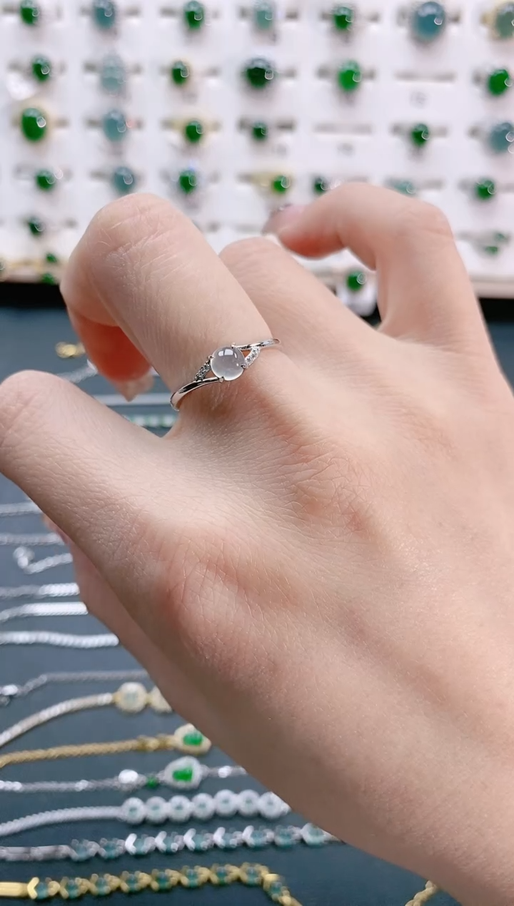 【闪购商品】翡翠戒指银S925镶嵌天然翡翠