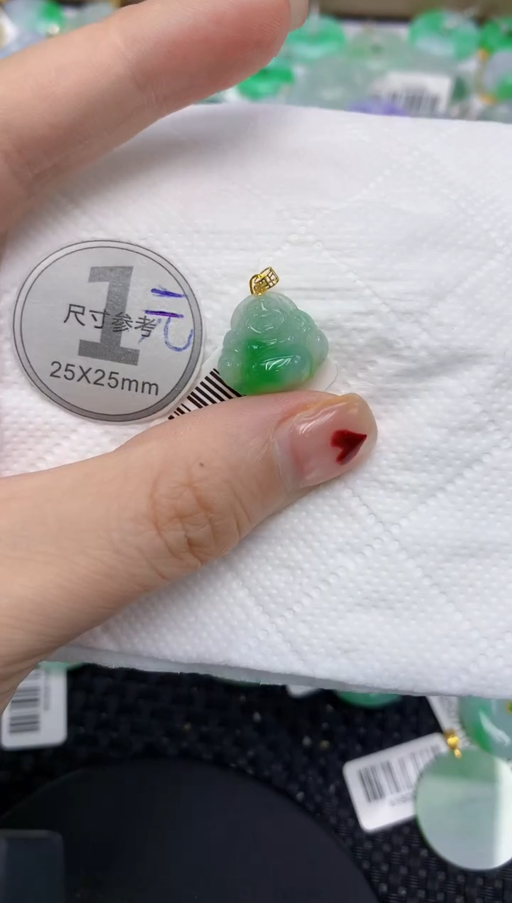 翡翠18K金镶嵌颈饰11111111