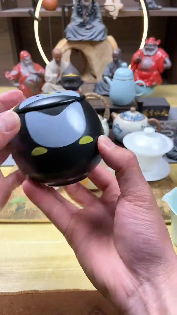 【闪购商品】其他s企鹅茶叶罐一个