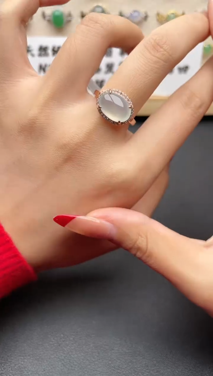 【闪购商品】翡翠戒指银S925镶嵌一物一证一礼盒