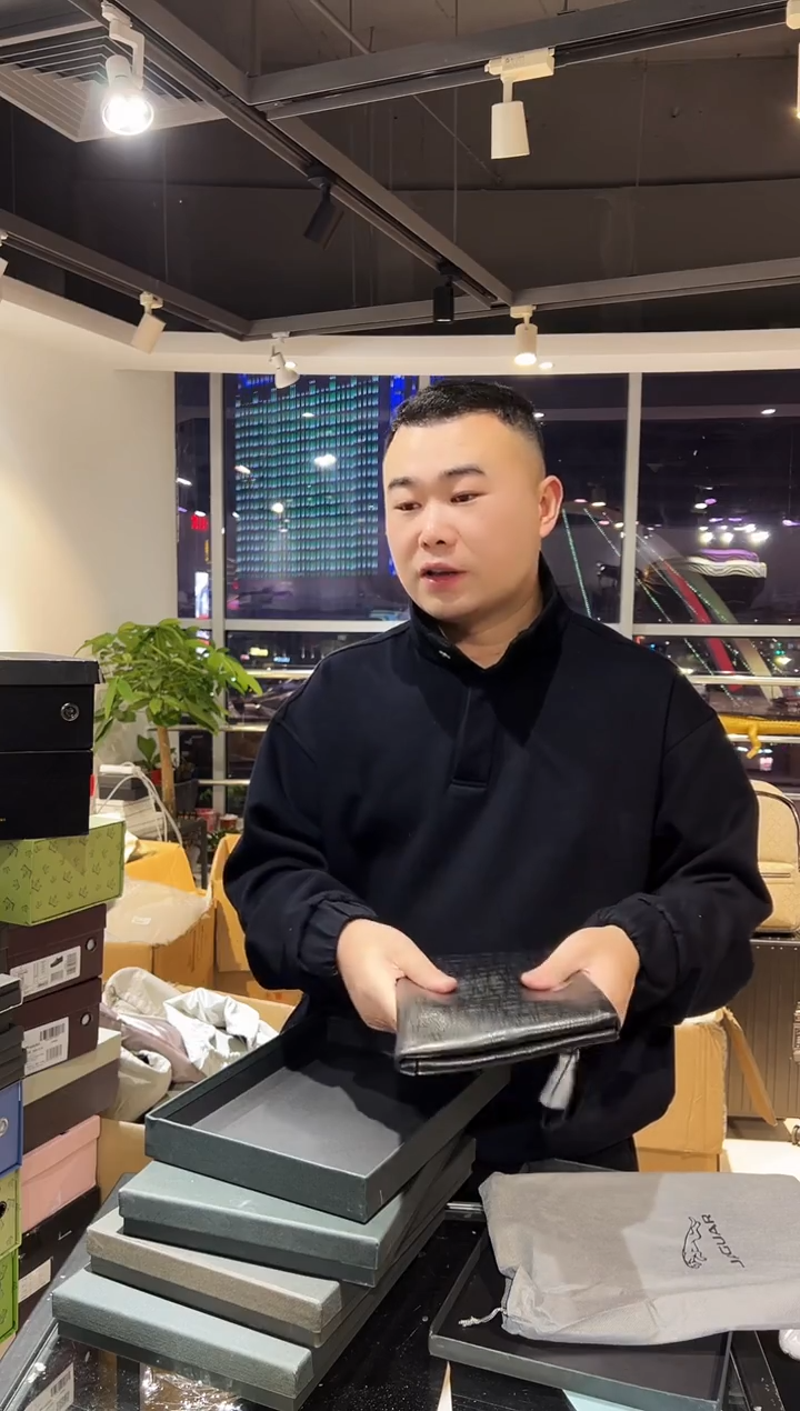 头层牛皮879品牌男包清货中（不要卡单，理性消费）