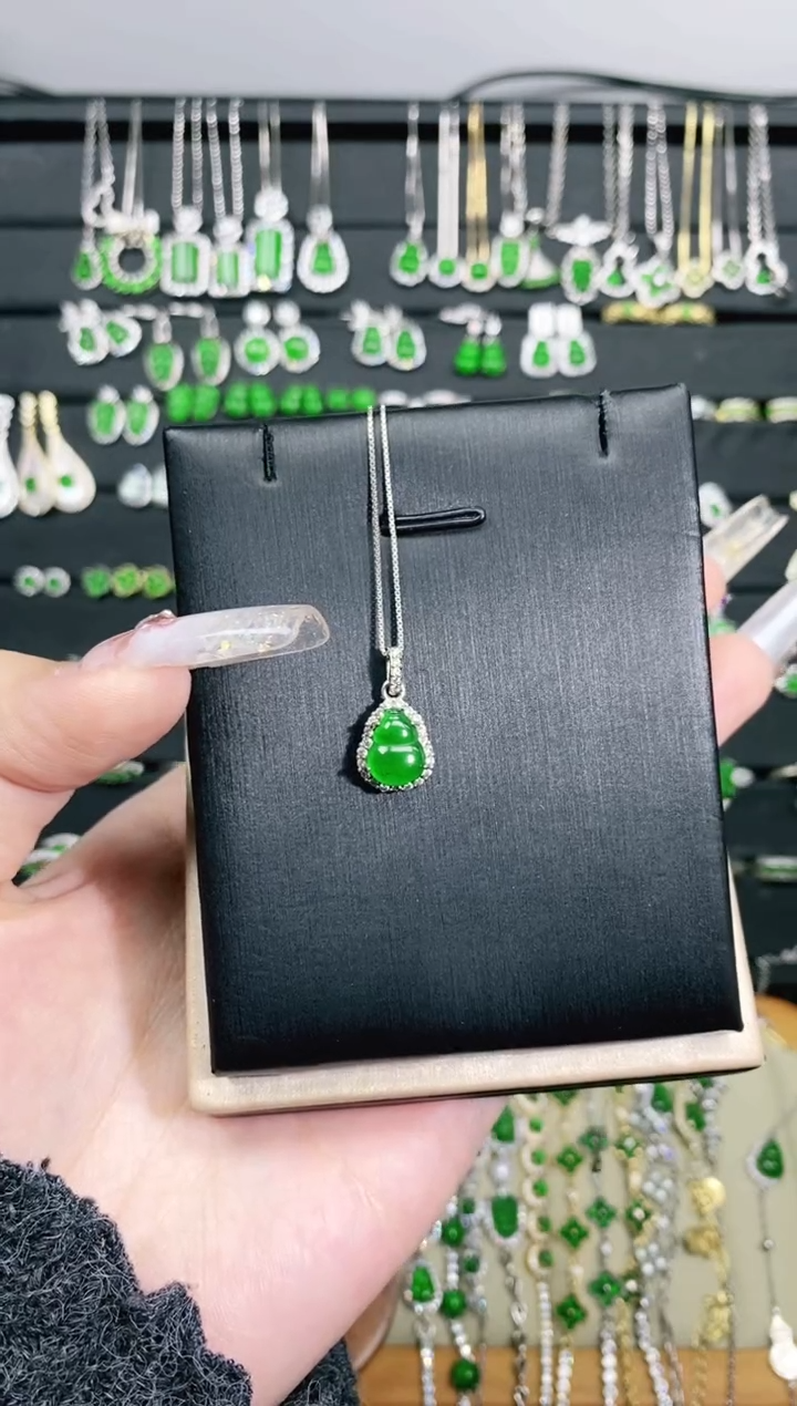 【闪购商品】翡翠颈饰银S925镶嵌多样性