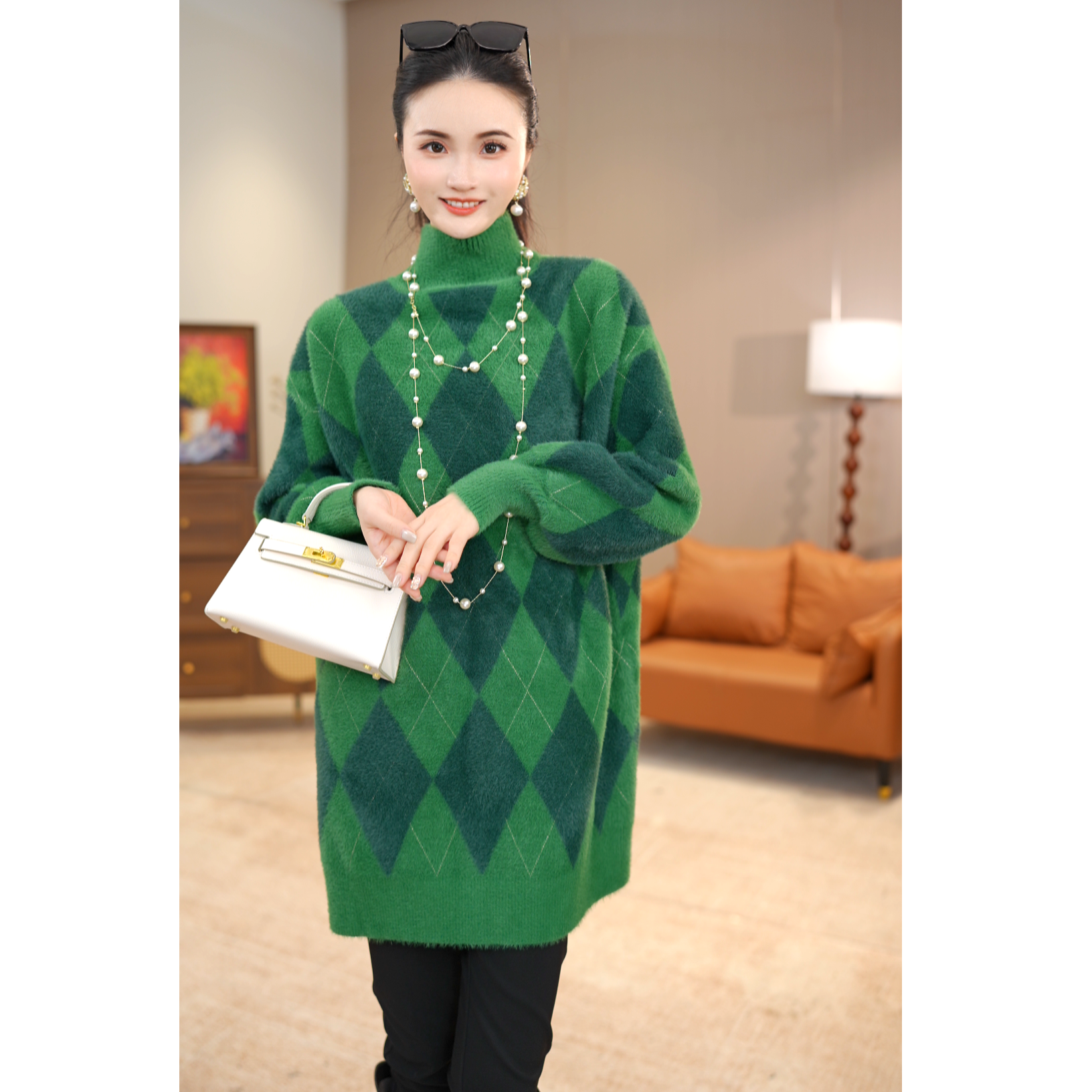 加厚保暖【菱形格】秋冬必备时尚高端大气上档次高档毛衣上衣-7712#