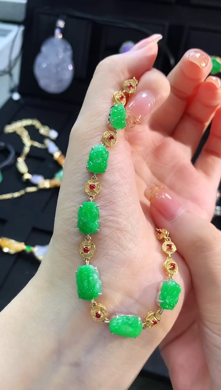 【闪购商品】翡翠手链18K金镶嵌手饰