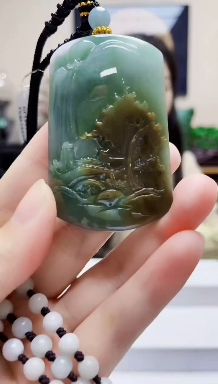 未镶嵌定制翡翠吊坠88
