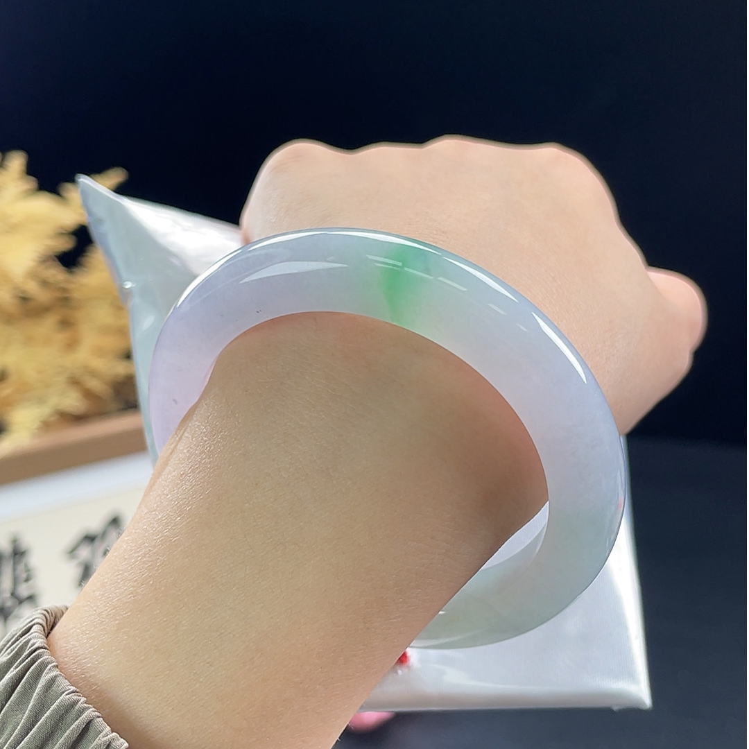 54正圈春彩飘阳绿天然缅甸A货翡翠手镯9541