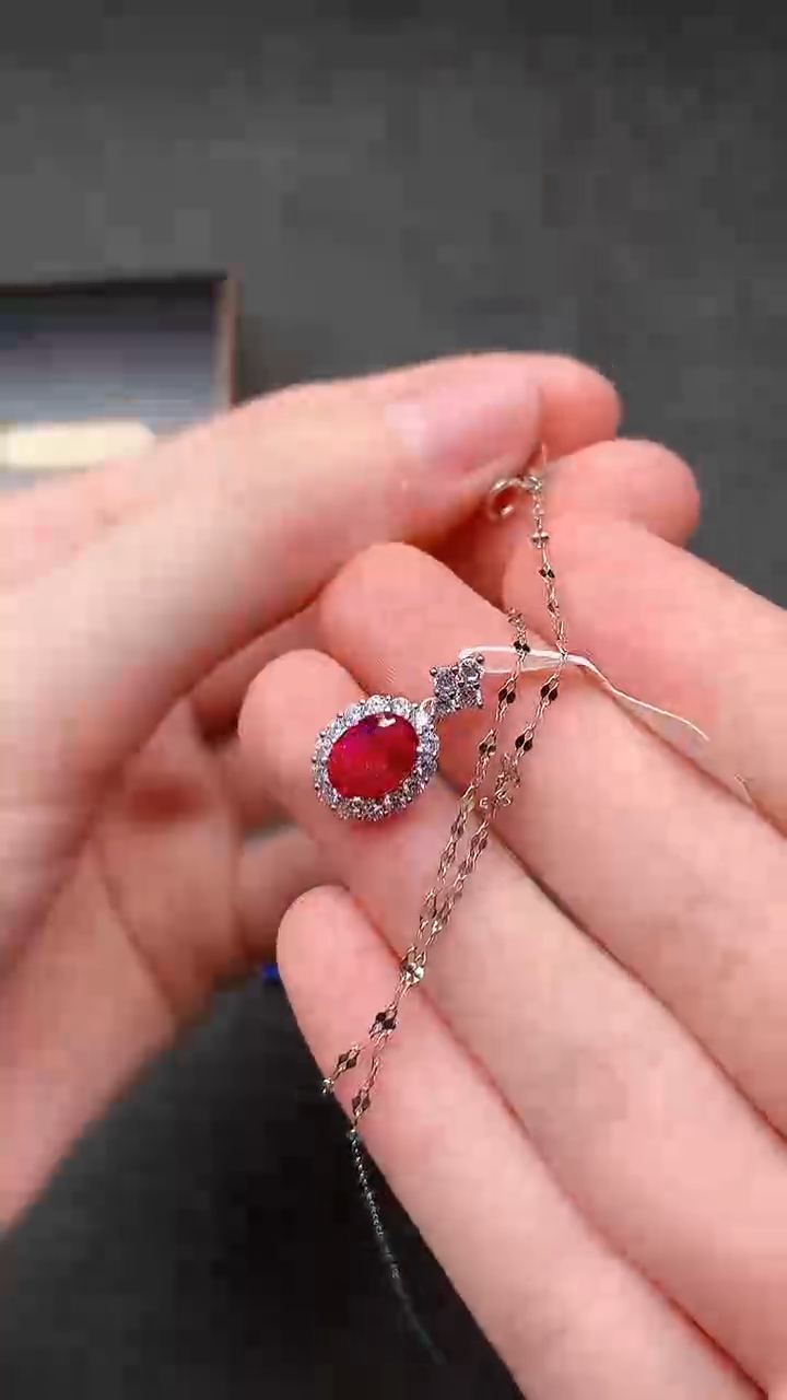 【闪购商品】红宝石颈饰银S925镶嵌.......