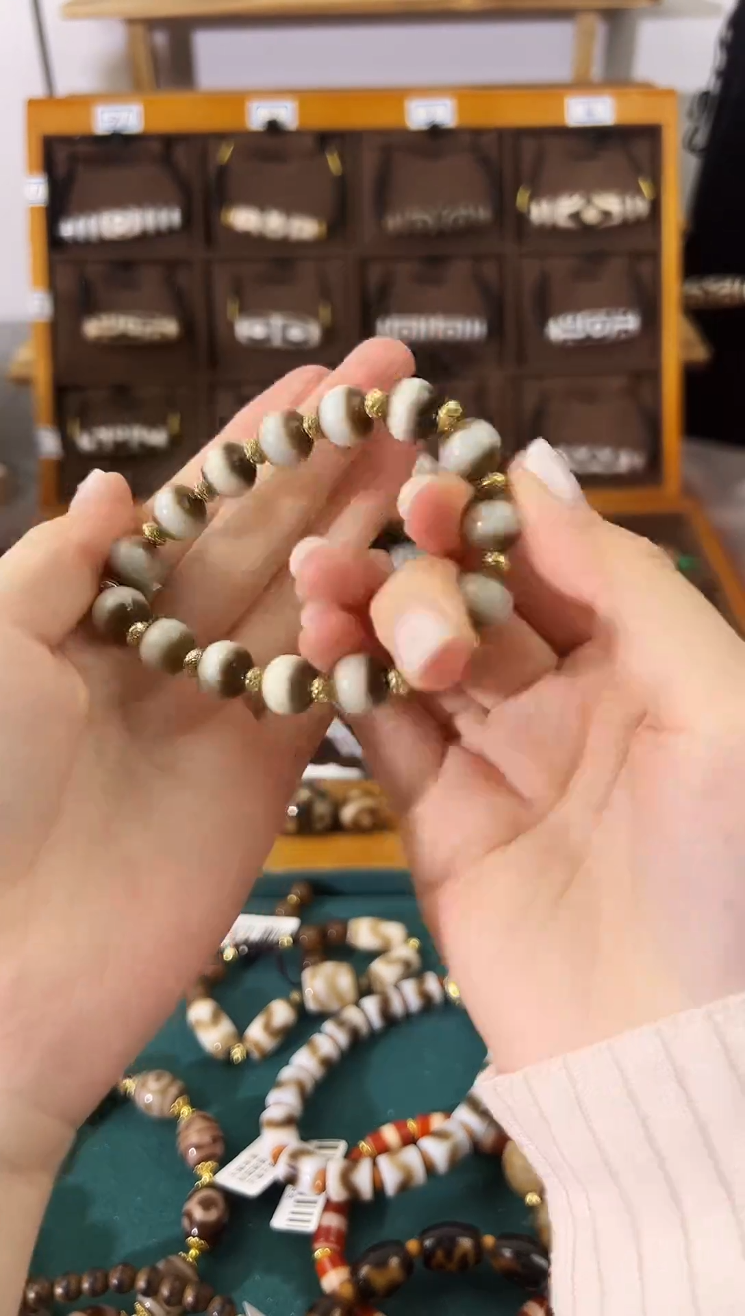 玛瑙/玉髓（覆膜）颈饰合金66（微瑕随机发货）