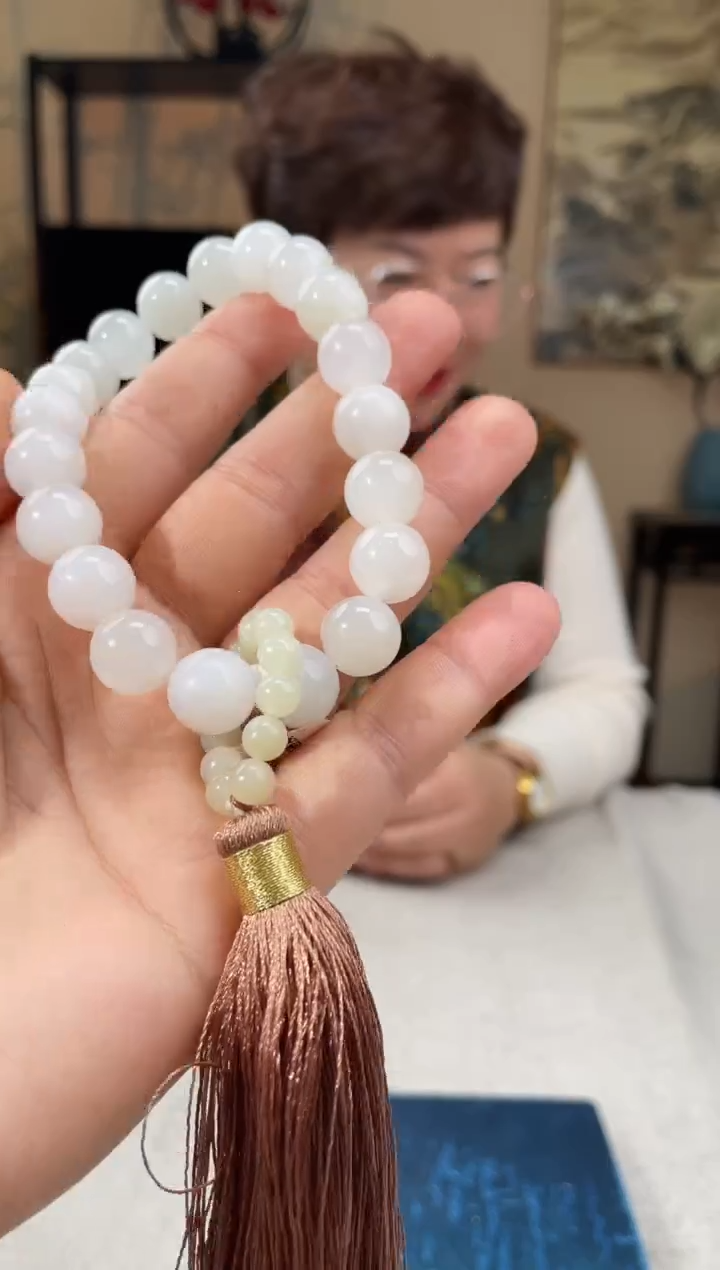 【闪购商品】定制和田玉多样性发货拍一发一24083