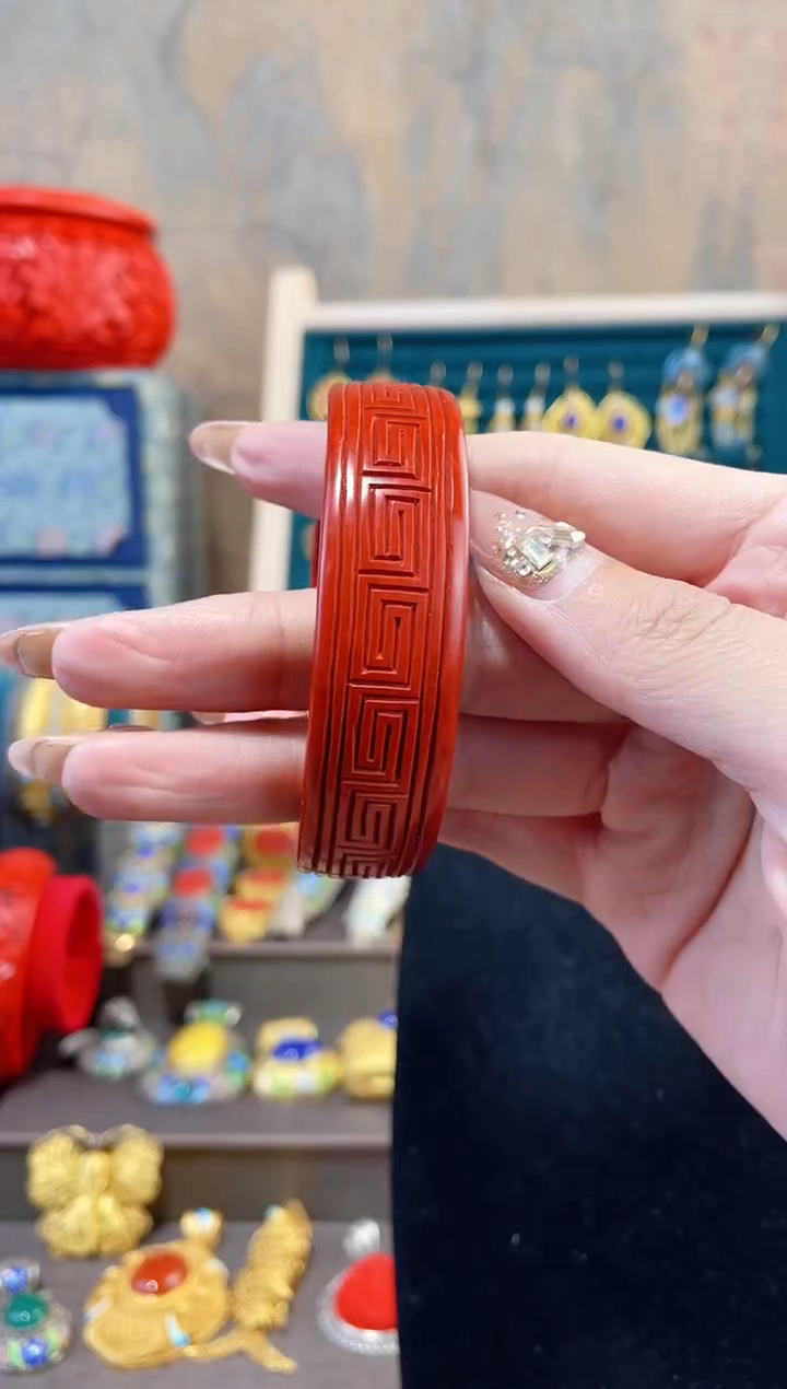 【闪购商品】非遗雕漆镯子回字54-58