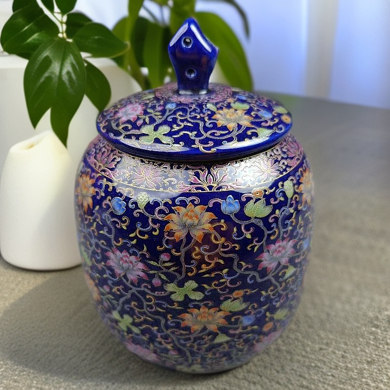 珐琅彩缠枝莲小祥云将军茶叶罐 藏蓝G5