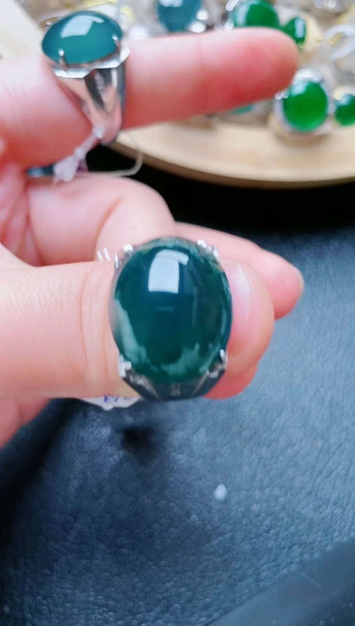 【闪购商品】翡翠戒指银S925镶嵌1111