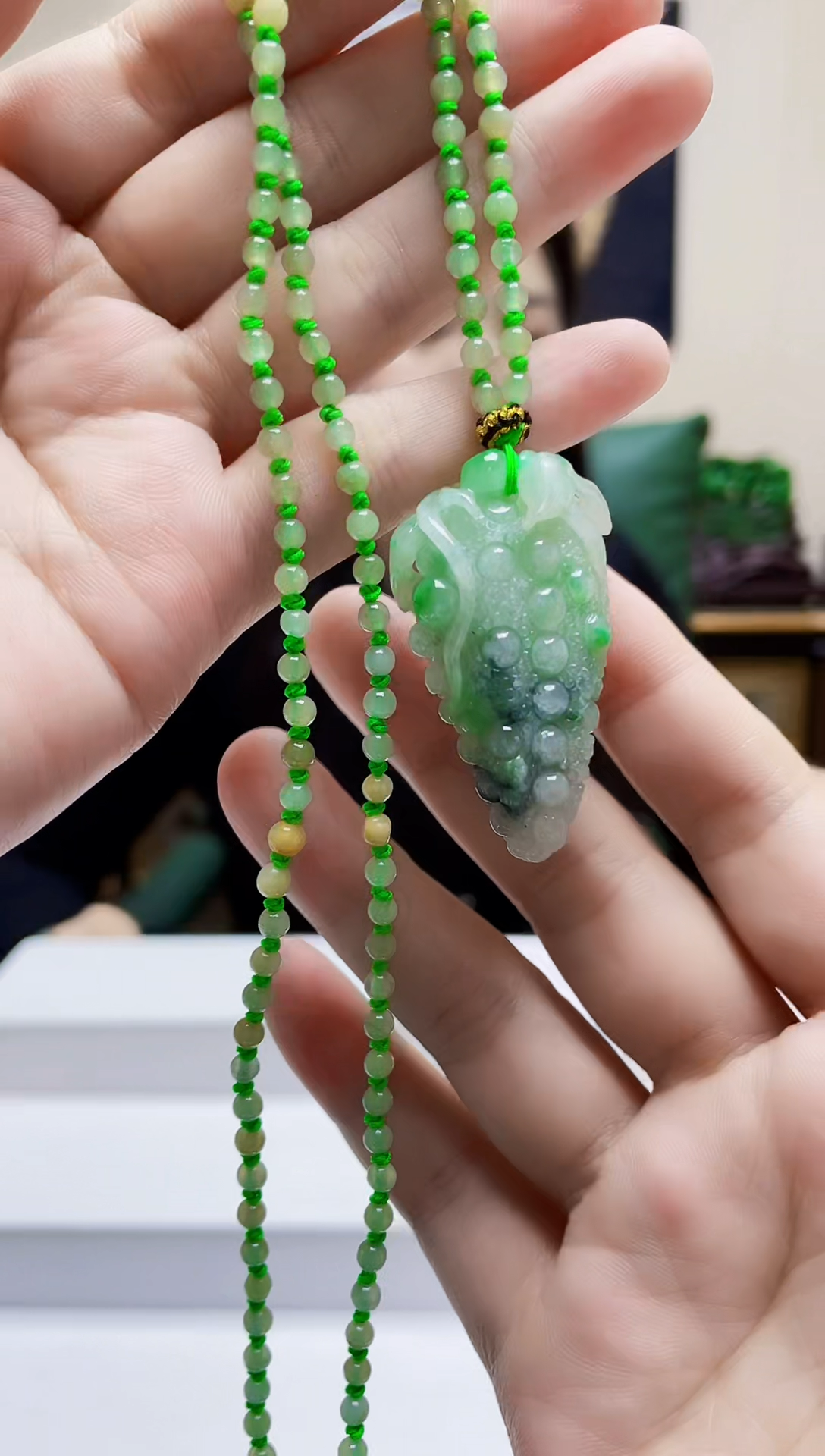 未镶嵌定制翡翠吊坠70