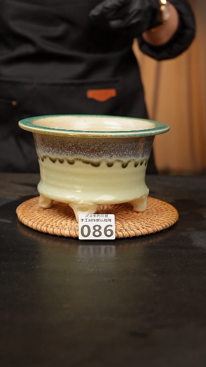 【闪购商品】瓷片086泥泥手工花盆口14高10