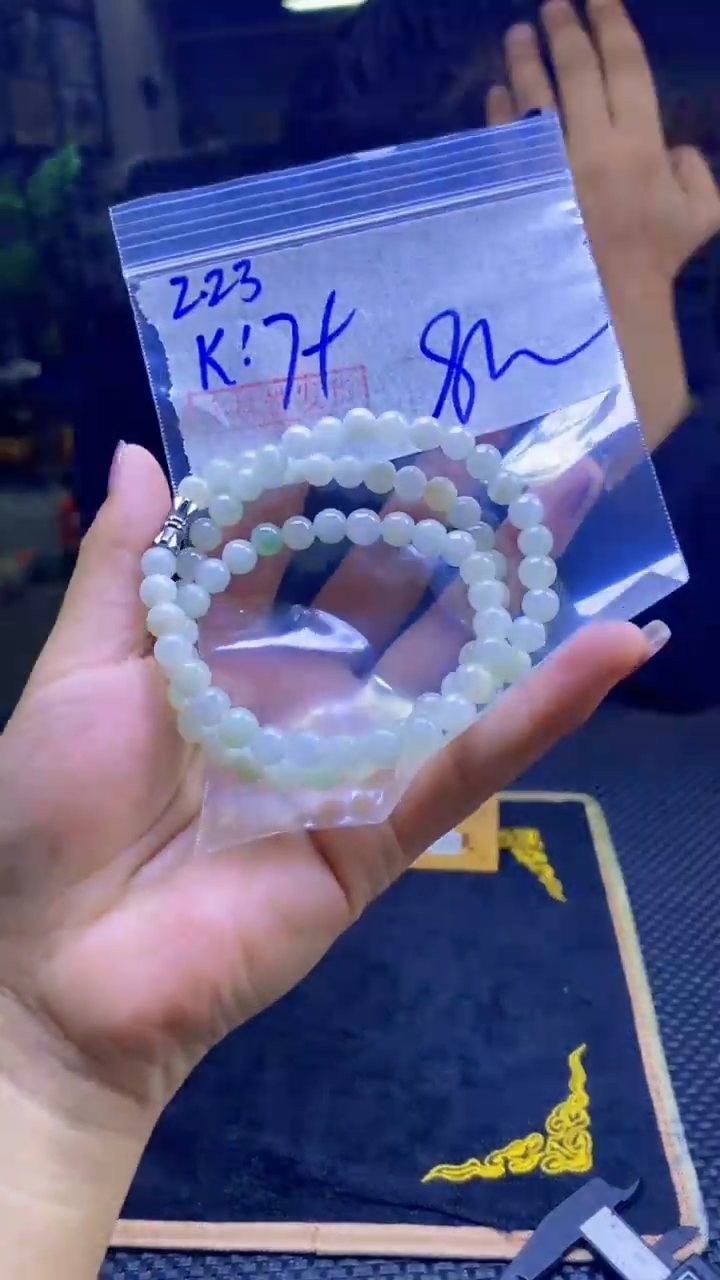 【闪购商品】定制翡翠未镶嵌纯天然缅甸翡翠A货 多样性发货只发其一