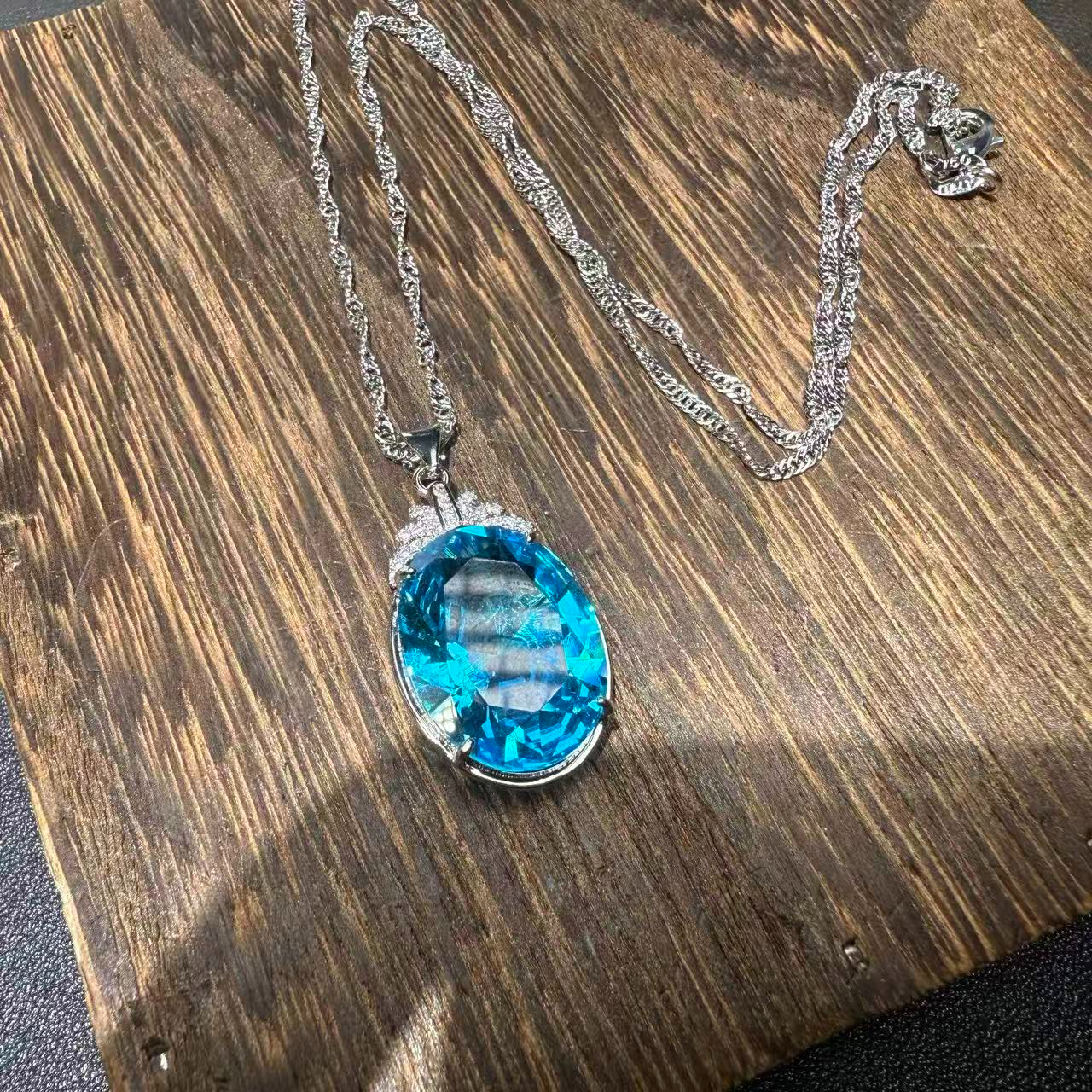 【运费险+国检证书】18K金帕拉伊巴蓝碧玺吊坠 - 746