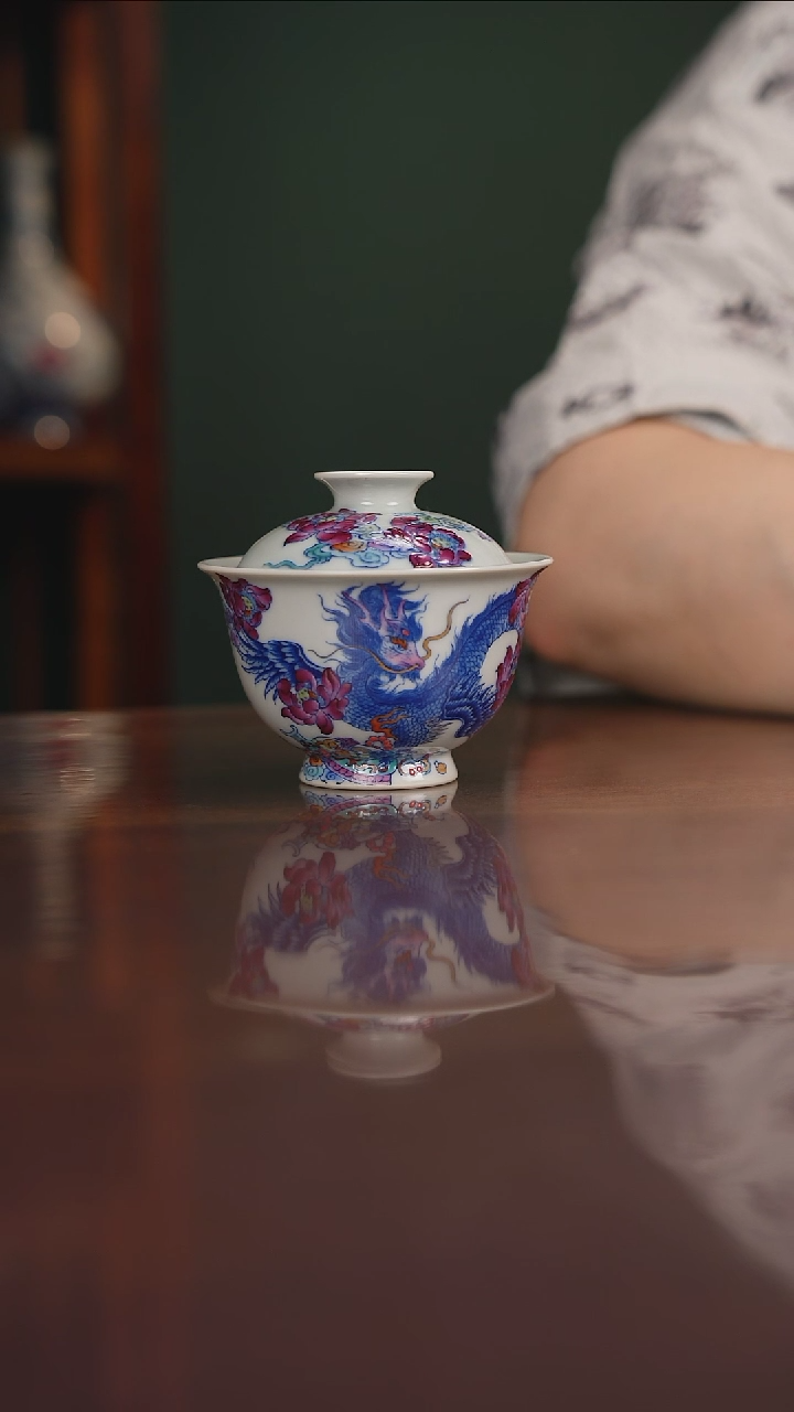 空山明月 青花斗彩