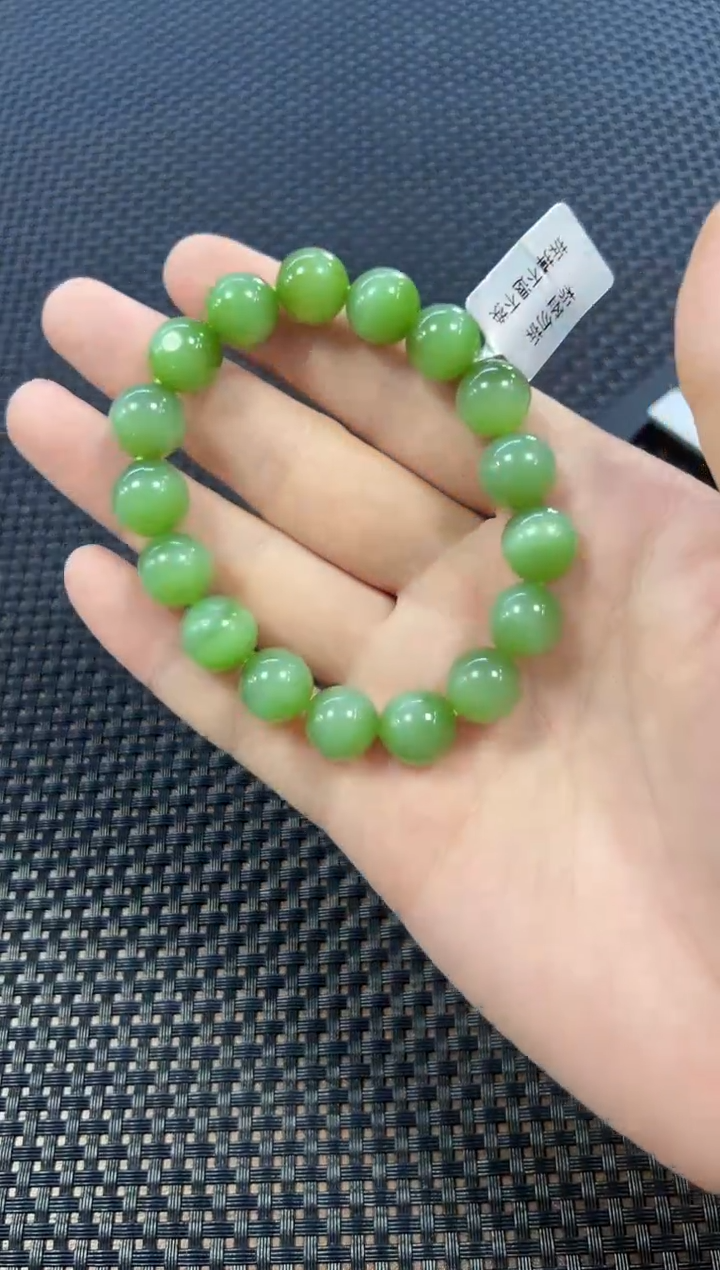 未镶嵌手串和田玉 约11mm+ （多样性发一件）407