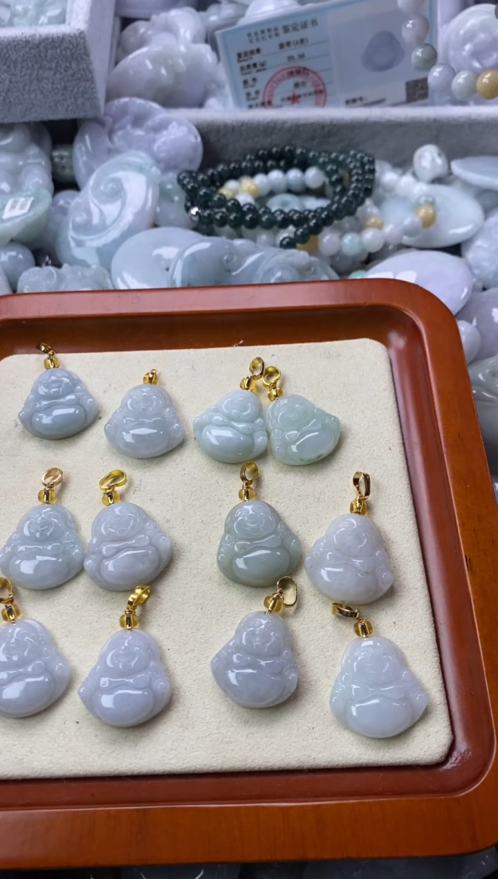 翡翠未镶嵌颈饰缅甸A货翡翠BF
