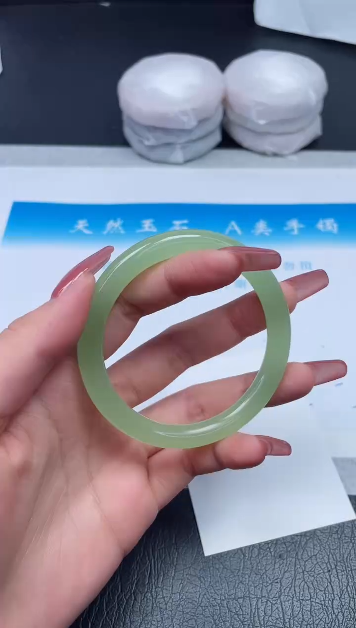 【闪购商品】石英质玉手镯未镶嵌965-57