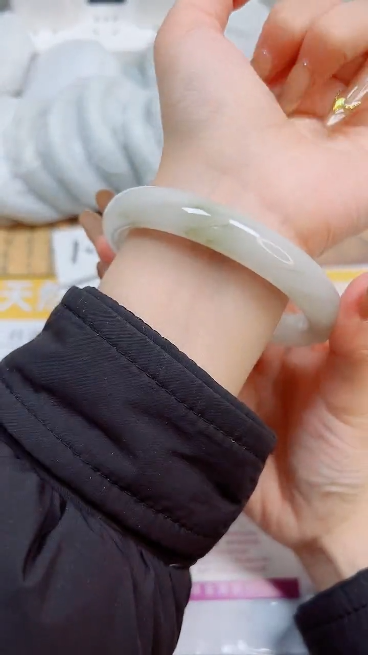 【闪购商品】石英质玉手镯合金K237-62.8