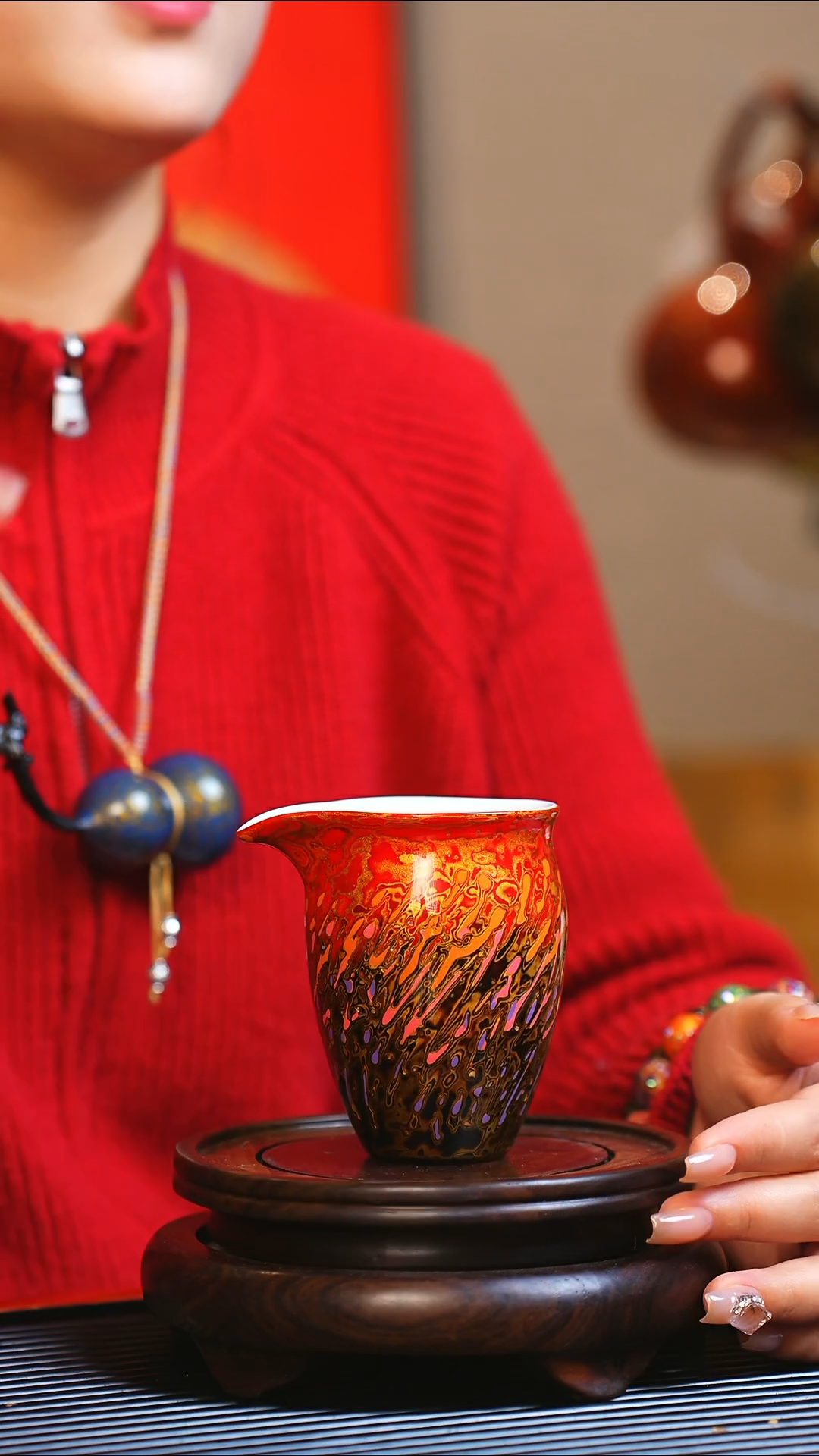 【闪购商品】JP103大师姐臻选红黑渐变大漆公道杯