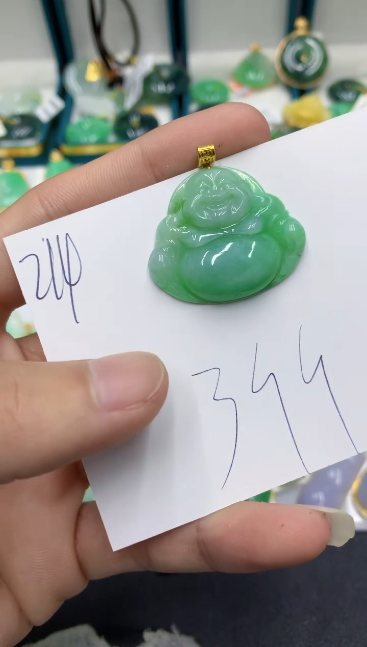 【闪购商品】翡翠颈饰18K金镶嵌翡翠