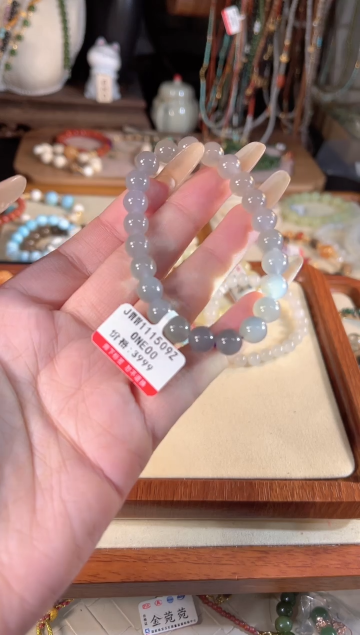 【闪购商品】和田玉手链未镶嵌多样性发货其一