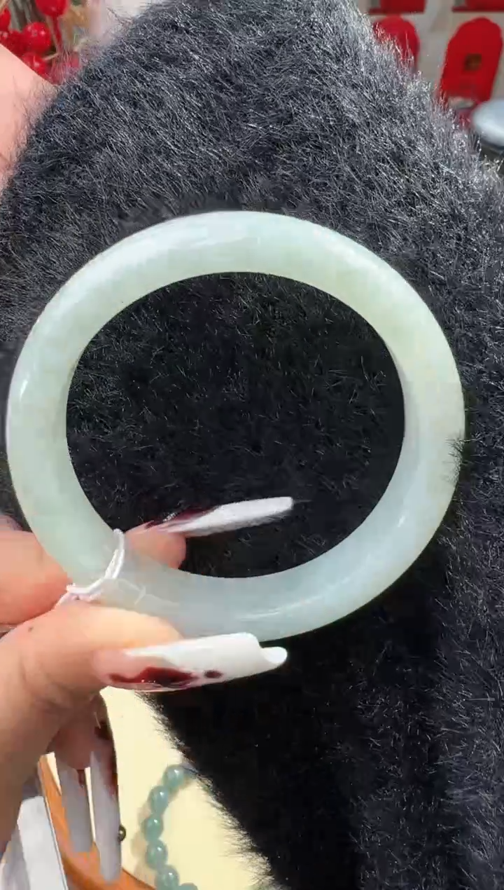 【闪购商品】翡翠手镯未镶嵌手镯