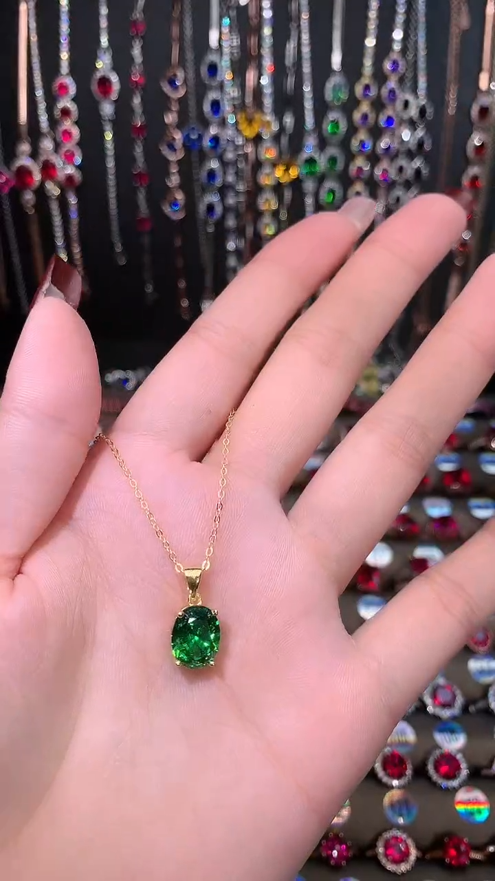 【闪购商品】透辉石吊坠银S925镶嵌8.10金