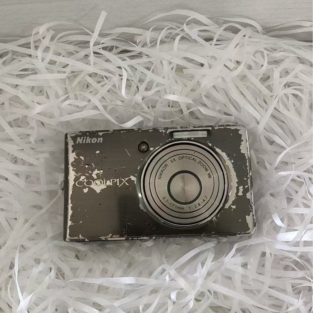 8新 Nikon/尼康 尼康S510灰色810W像素3倍变焦 只含电池