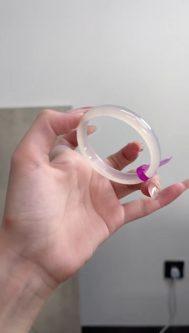 【闪购商品】玛瑙/玉髓手镯未镶嵌50-51圈 需要包容