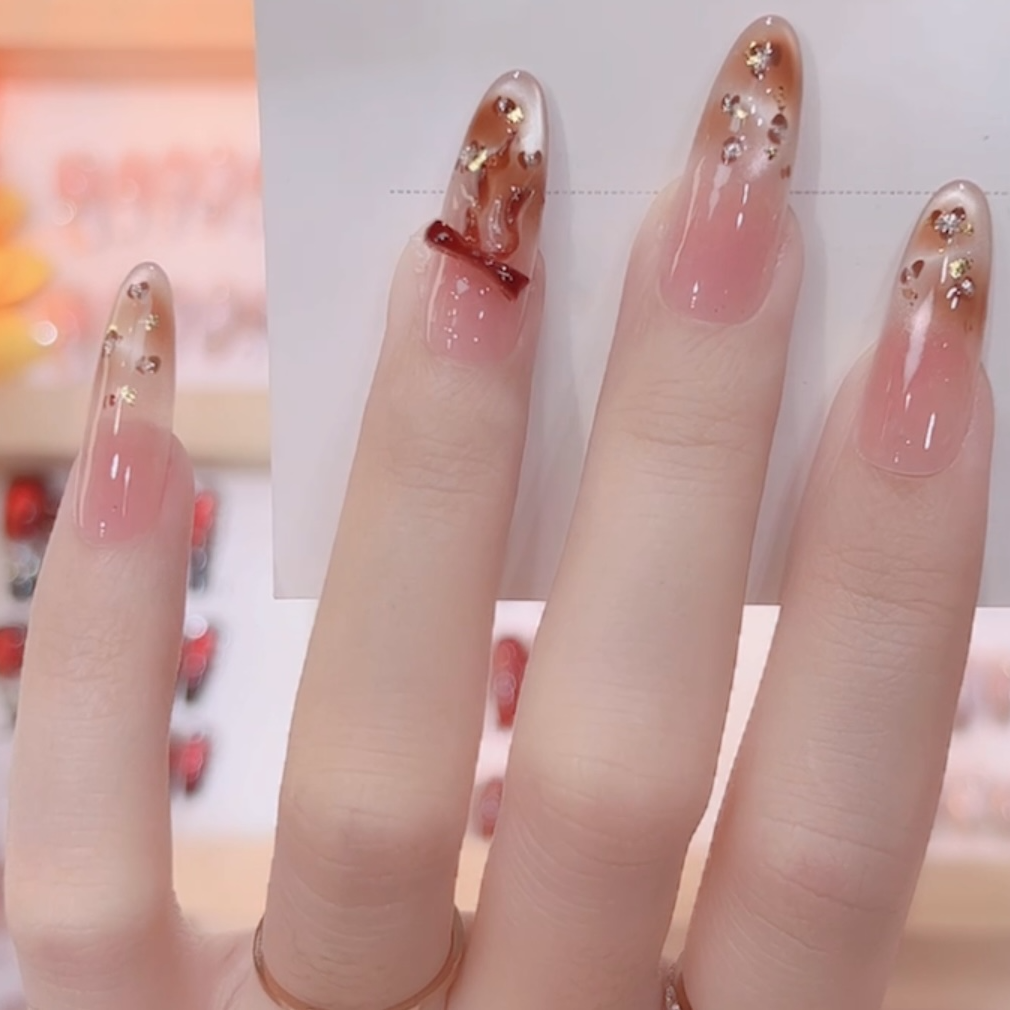 【秋日芭蕾】秋冬新款法式豹纹高级穿戴甲中长款甜酷显白美甲贴片