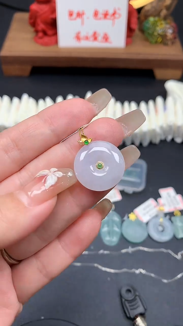 【闪购商品】翡翠吊坠(不含链)18K金镶嵌MS150242