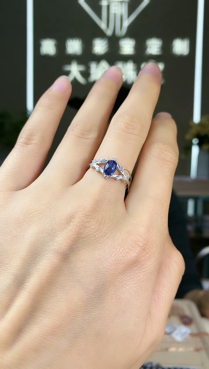 【闪购商品】蓝宝石手饰银S925镶嵌手饰