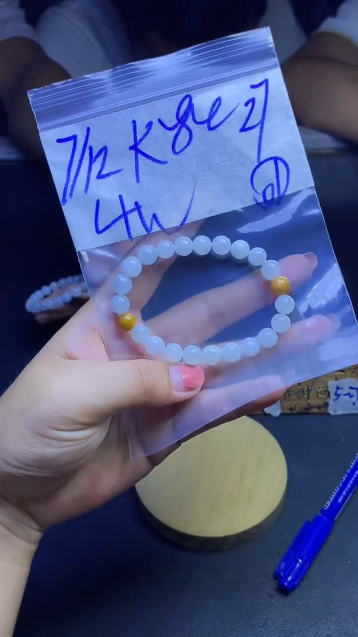 定制翡翠未镶嵌天然缅甸a货翡翠拍一发一