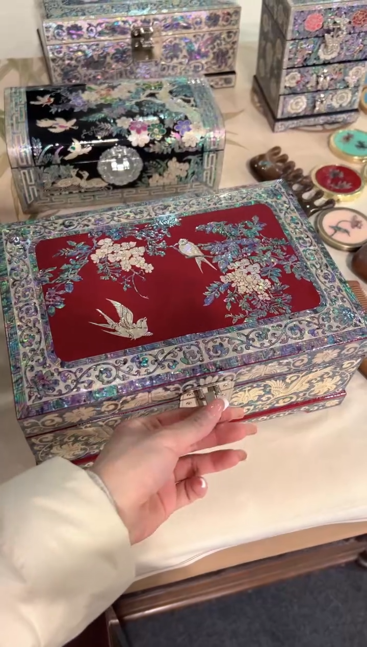 【闪购商品】鱼锁全贝底·弘贝雅螺钿漆器文化馆