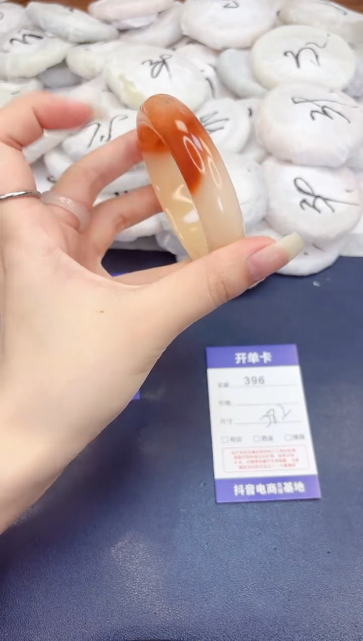 石英质玉手镯未镶嵌396-财气镯-圈口58