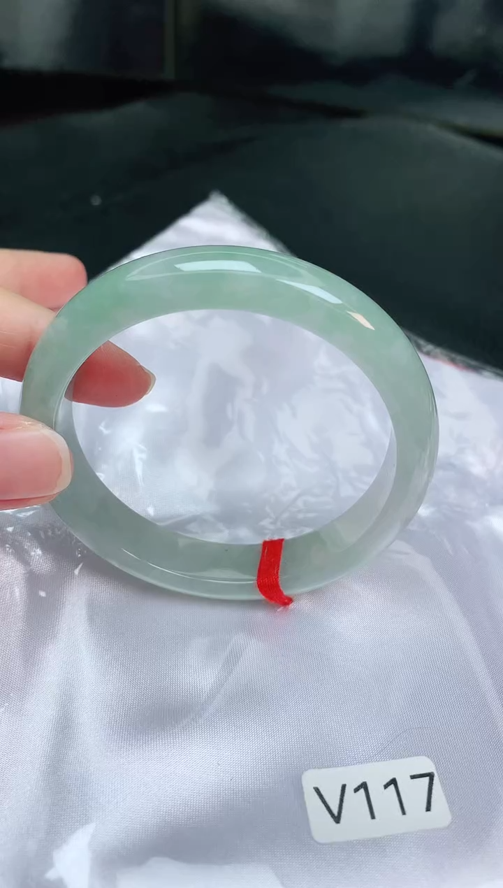 【闪购商品】翡翠手镯未镶嵌缅甸天然A货翡翠手镯