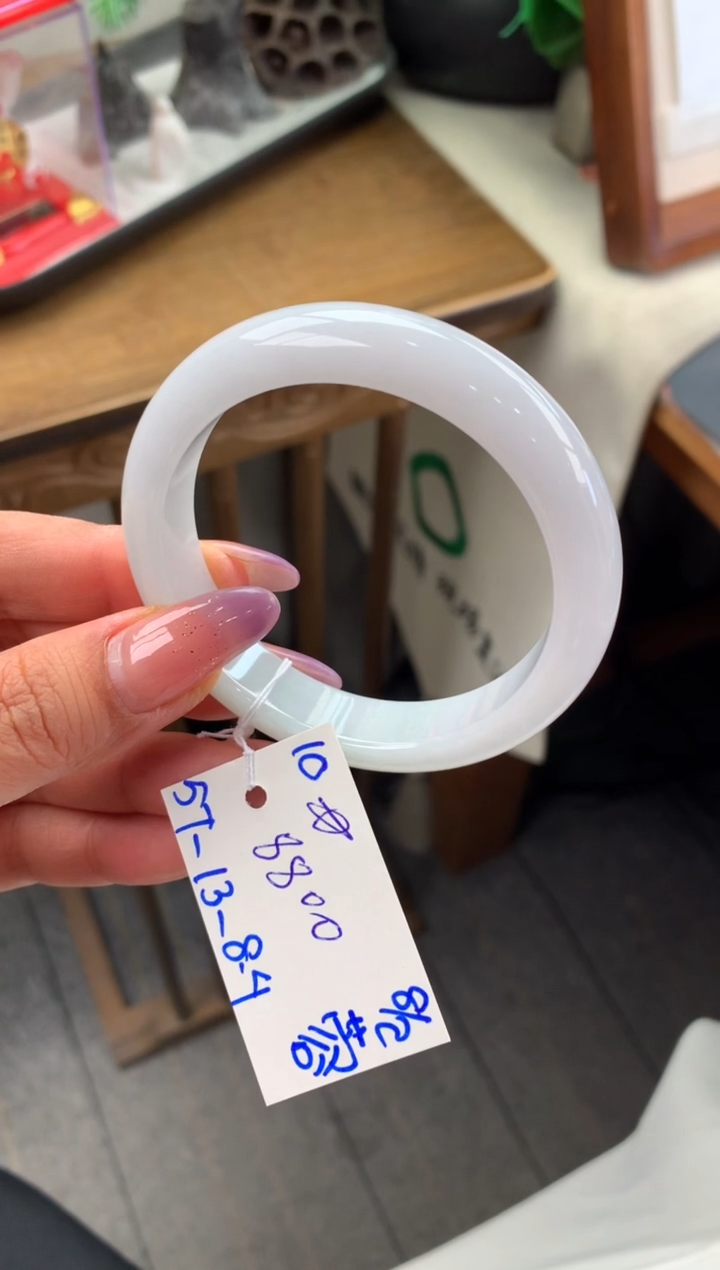 【闪购商品】翡翠手镯未镶嵌手镯