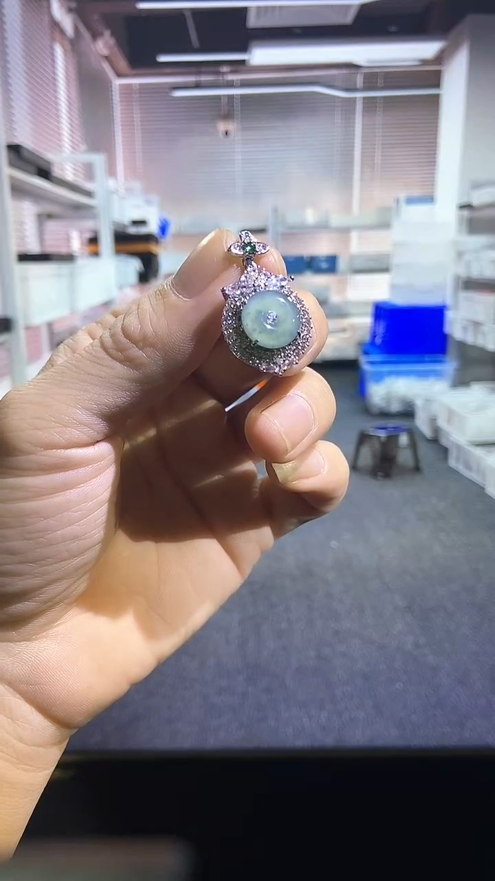 吊坠(不含链)未镶嵌翡翠多样性发货不含链