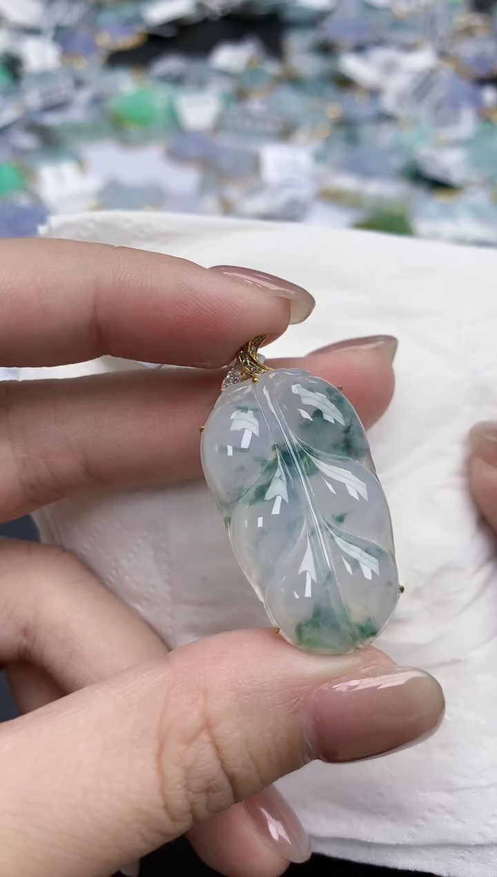 【闪购商品】翡翠颈饰18K金镶嵌天然缅甸翡翠A货